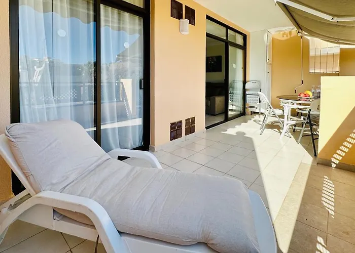 Sunset Apart, Large Terrace, Pool, Best Location!