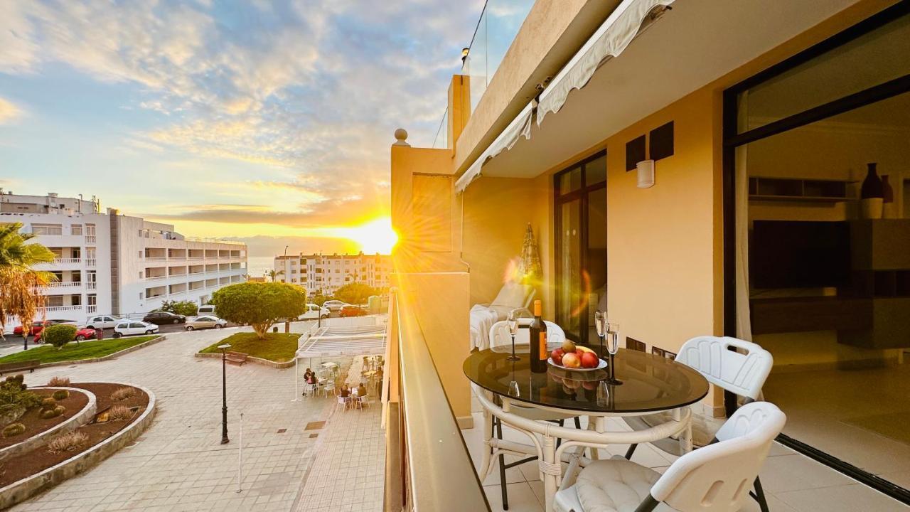 Sunset Apart, Large Terrace, Pool, Location! Puerto de Santiago (Tenerife)