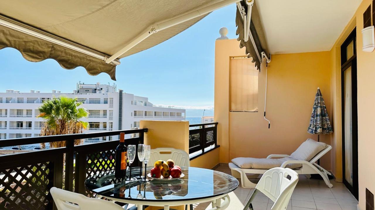 Sunset Apart, Large Terrace, Pool, Location! Apartment Puerto de Santiago (Tenerife)