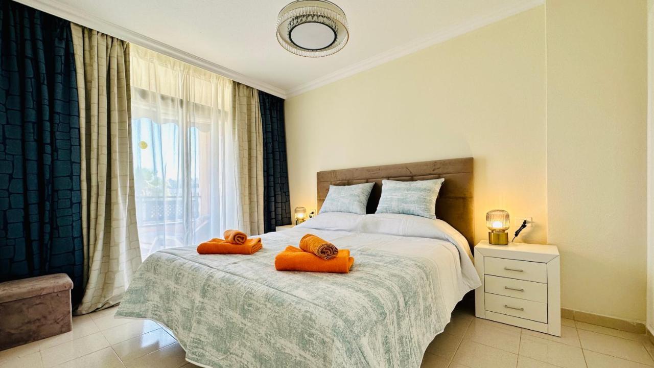 Sunset Apart, Large Terrace, Pool, Location! * Puerto de Santiago (Tenerife)